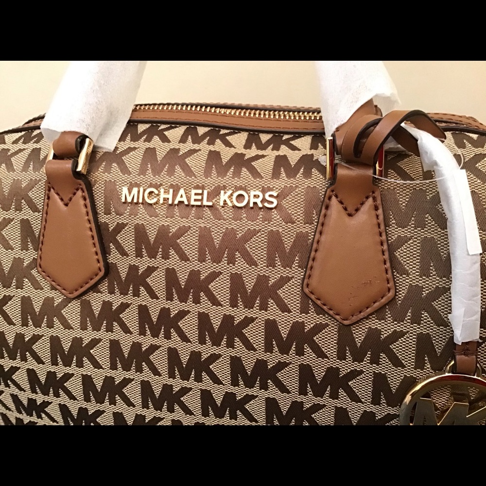 Michael Kors Bedford Large Duffel Satchel Bag - Picture 1 of 6